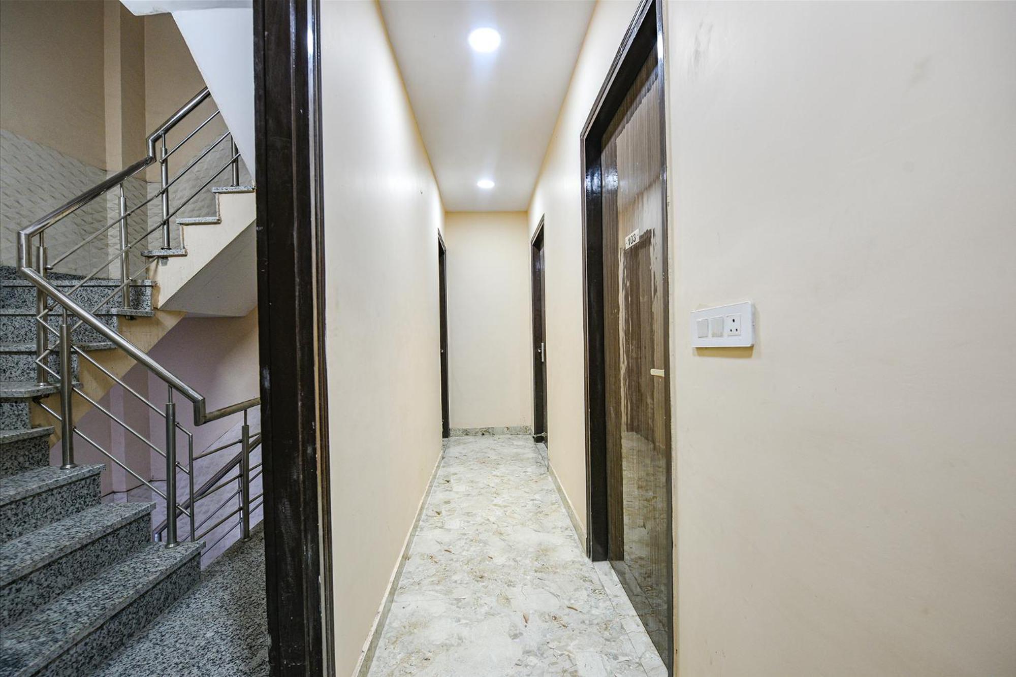 Hotel Fabexpress Unicon Nowe Delhi Zewnętrze zdjęcie